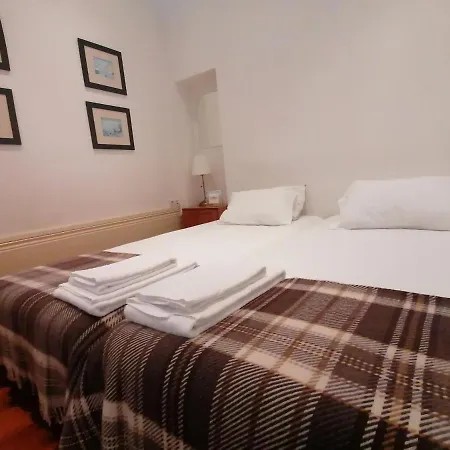 Apartamento Alvares Cabral Apartamento B